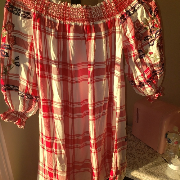 Plaid red and white zara dress - Picture 2 of 4